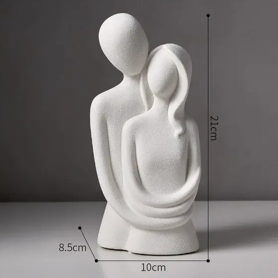 Figurka Ceramiczna Dekoracyjna Para Zakochanych - Biała 21cm