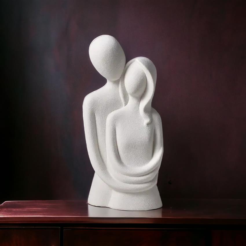 Figurka Ceramiczna Dekoracyjna Para Zakochanych - Biała 21cm